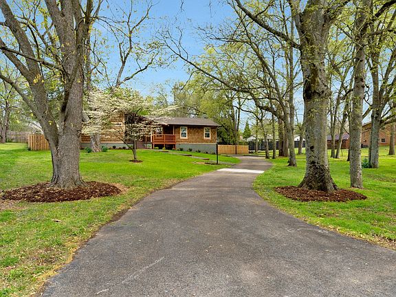 2nd image of 167 Berrywood Dr