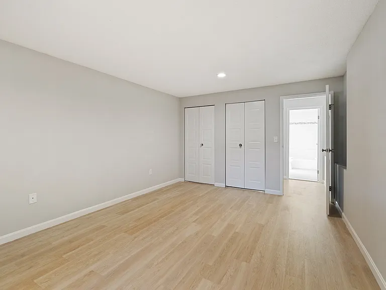 2 Bedford Rd #12 — Photo 13
