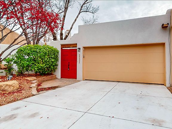 2nd image of 4232 Indian Springs Dr NE
