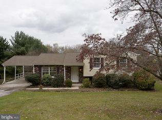 1624 Bowersox Rd, New Windsor, MD 21776