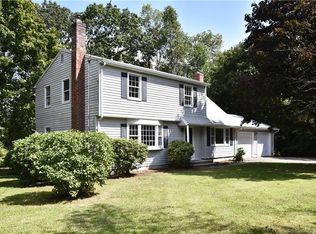 229 Deerfield Dr, Hamden, CT 06518