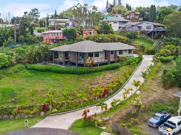 806 Kukia Pl, Kula, HI 96790