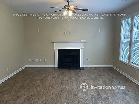5th image of 925 Lakeside Ct