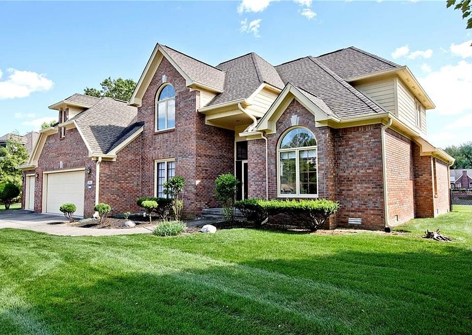 1st image of 6411 Cherbourg Dr