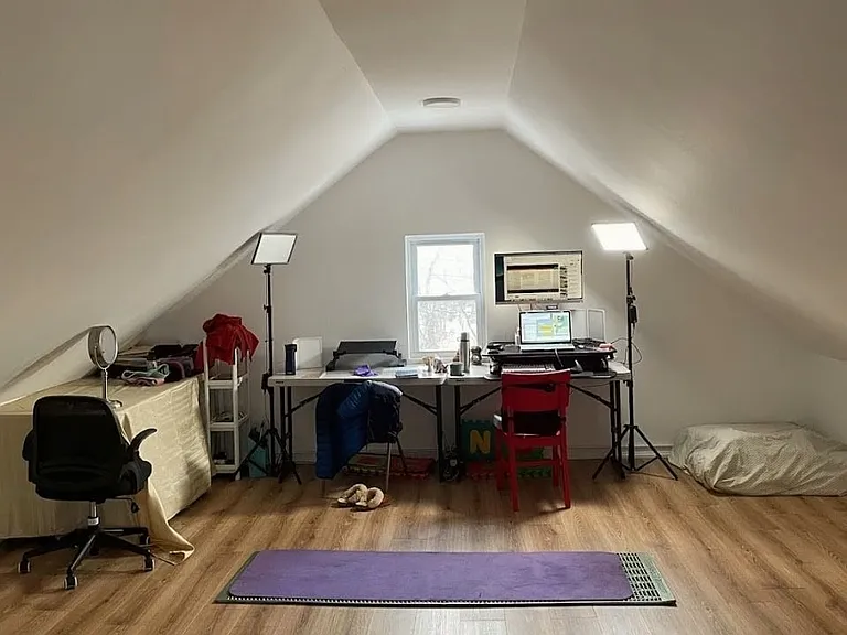 Attic, Full Finished High Ceiling