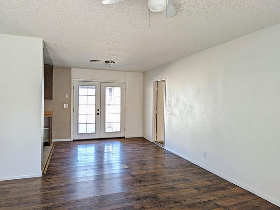2nd image of 221 Meyers Ave