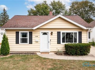 1148 Birch Ave, Maumee, OH 43537