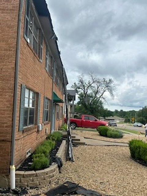 1st image of 2721 Patricia Ln