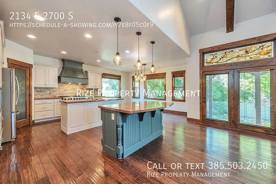 Luxurious Living in the Heart of Salt Lake City — Photo 1
