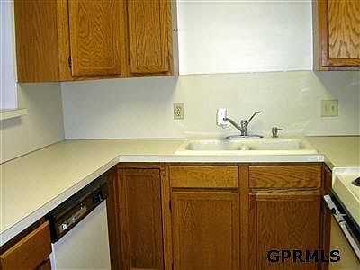 2nd image of 104 S 37th St #5