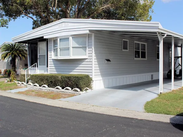 66 Thatch Palm St E, Largo, FL 33770