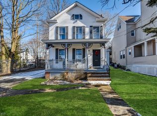 12 Cobb Pl, Morristown, NJ 07960