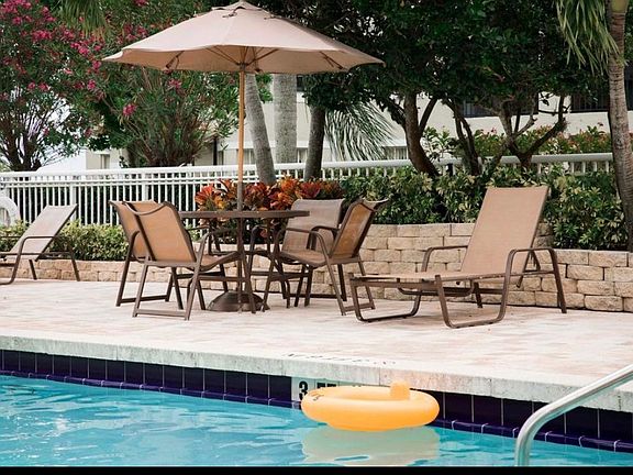 pool