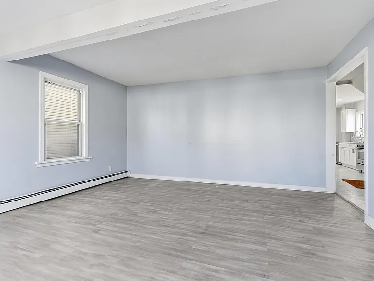 336 W Palisade Ave — Photo 4