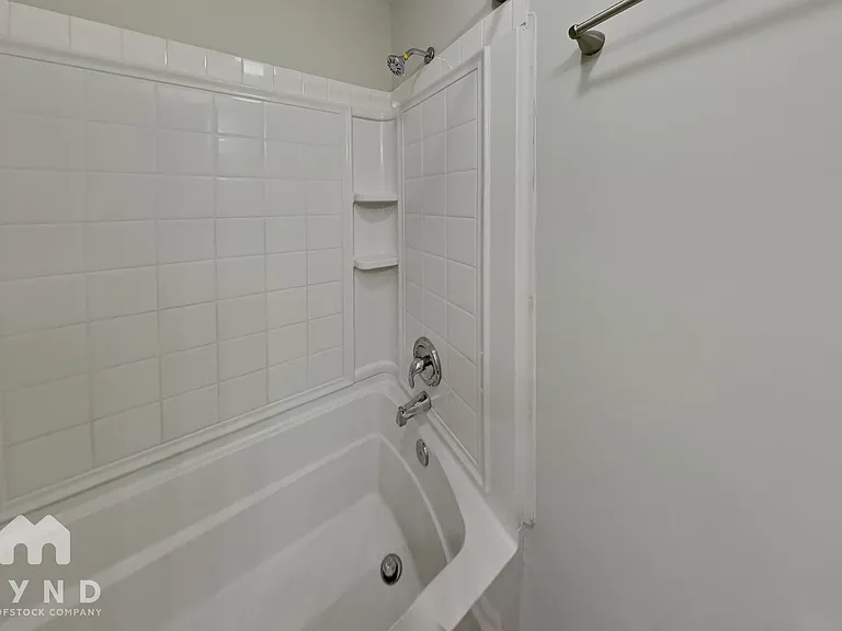 3519 Misty Wood Dr — Photo 14