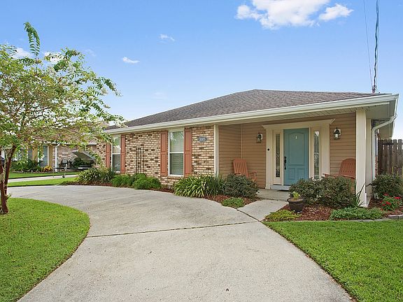 3rd image of 3005 Judy Dr
