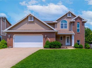 2119 9th St SW, Altoona, IA 50009