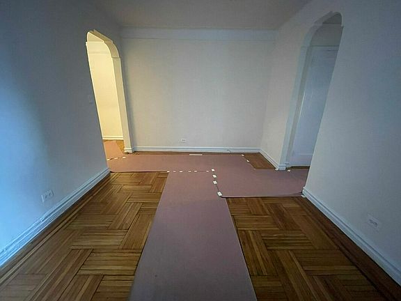 4th image of 742 Lincoln Pl #1C