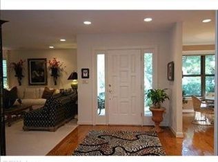 114 74th St, Virginia Beach, VA 23451
