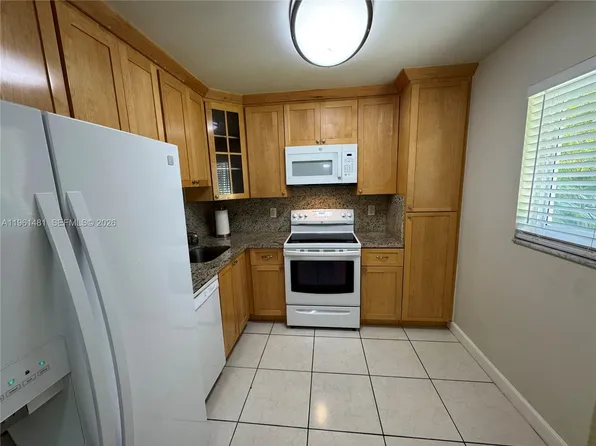 8101 Camino Real #C-115, Miami, FL 33143