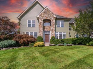 21 Castleton Drive, Highland Mills, NY 10930