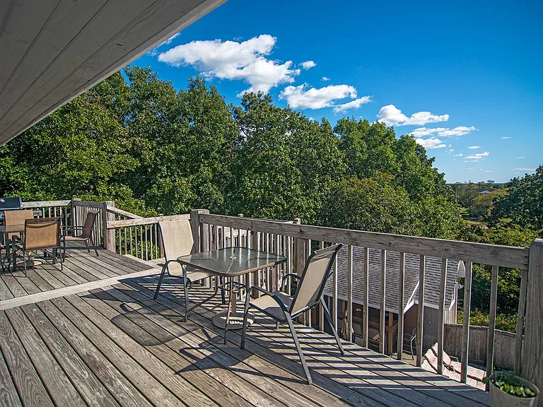 76 Blackwatch Ct — Photo 7