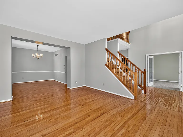 12130 Crestfield Ct — Photo 14