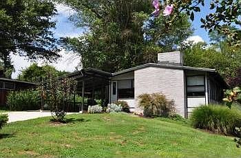 1st image of 7800 Sycamore Dr