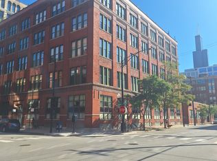 331 S Peoria St APT 204, Chicago, IL 60607