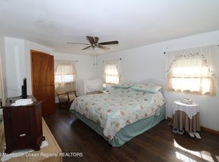 34 W Sail Dr, Little Egg Harbor, NJ 08087