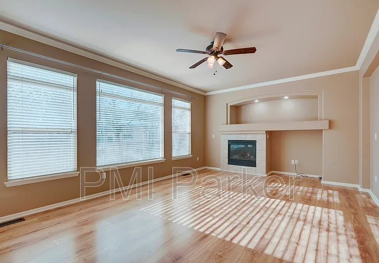 19016 E Bellisario Creek Pl — Photo 8