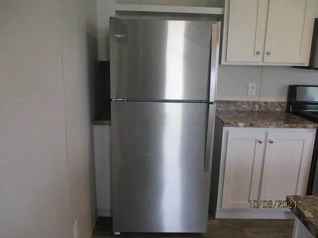 913 Moss Ave — Photo 9