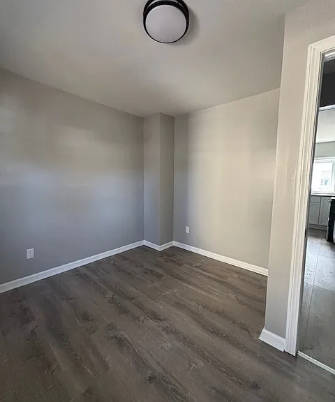 112 Hawkins St #1 — Photo 10