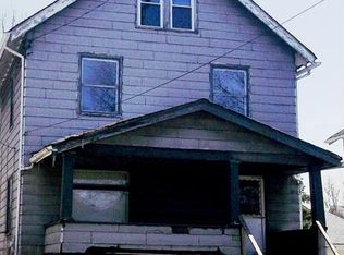 496 6th St, Struthers, OH 44471