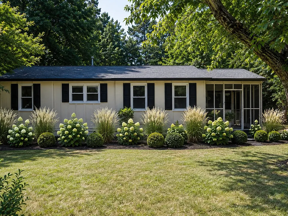 3405 Apache Dr