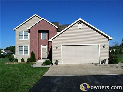 MT.ZION SCHOOLS,1.87 ACRES,FSBO,COME TAKE A LOOK.