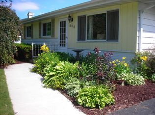 605 Miami Cir, Little Chute, WI 54140