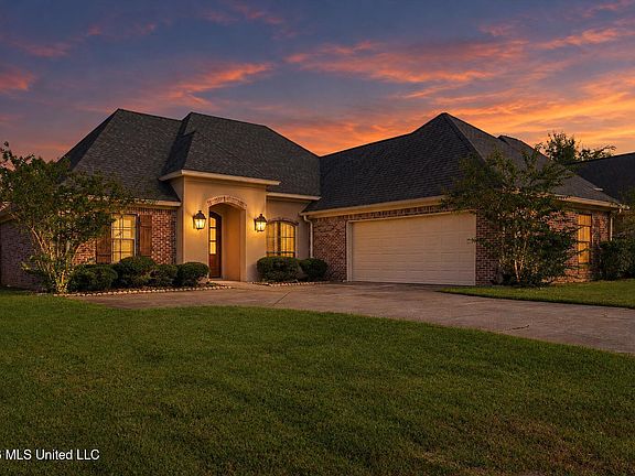 2nd image of 122 Jorn Cir