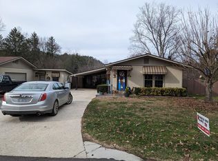 48 Dearwoods Dr, Andrews, NC 28901