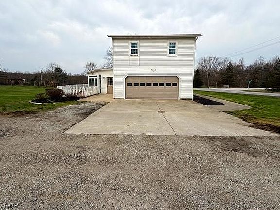 3rd image of 10831 Wilson Mills Rd