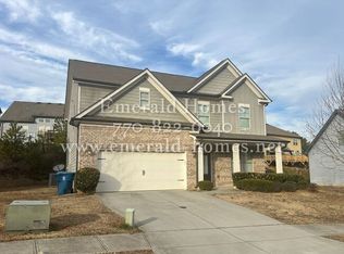 809 Still Hill Ln, Lawrenceville, GA 30045