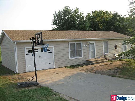 3rd image of 121 Timberlane Cir