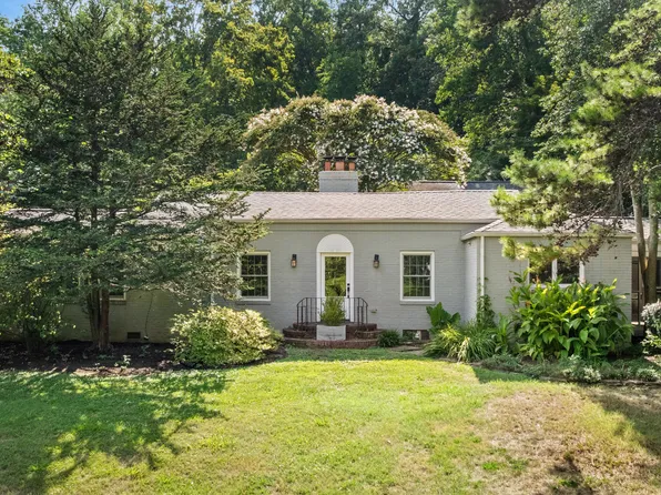 1119 S Chilhowee Dr, Knoxville, TN 37914