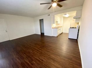 4202 W Avenue L, Lancaster, CA 93536