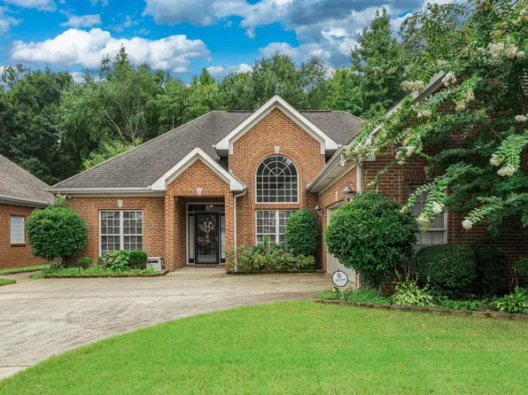 4638 Highgrove Dr, Bessemer, AL 35022
