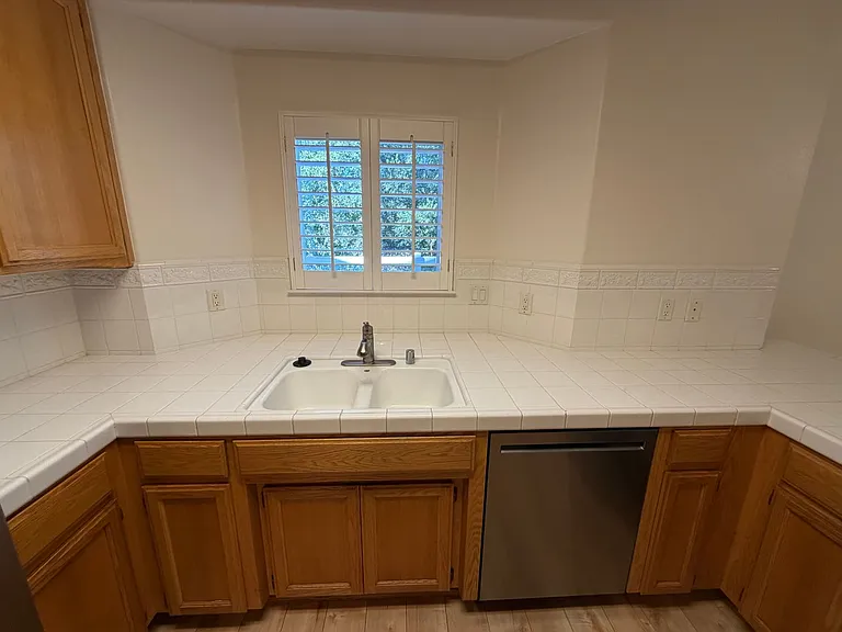 50 Corrietta Ct — Photo 3