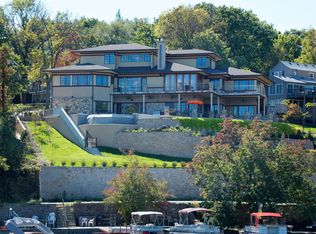 233 Apache Trl W, Lenexa, KS 66217