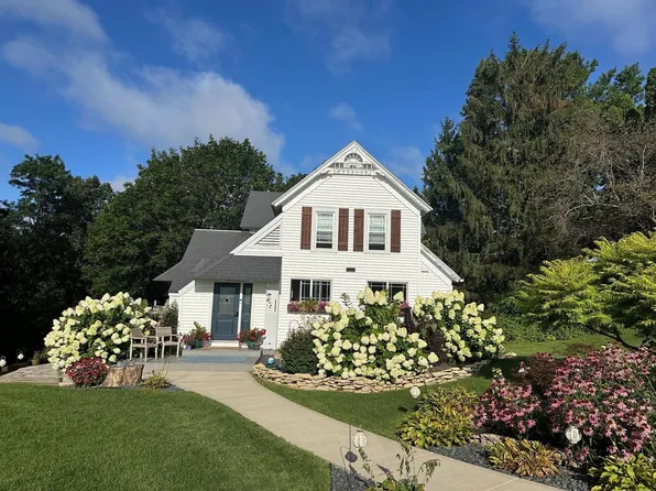 3891 Birch Trail, Cross Plains, WI 53528