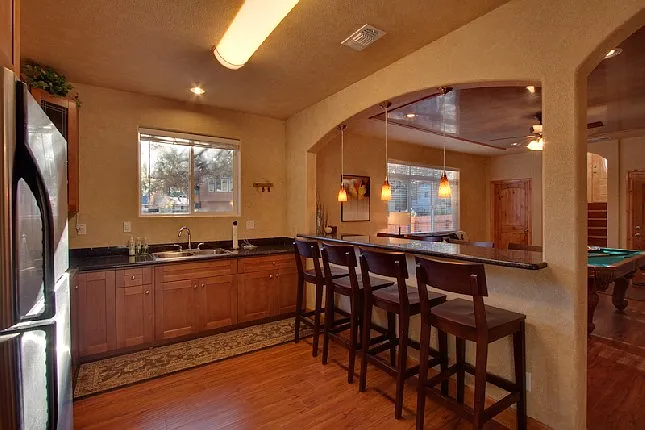 977 Creekwood Dr — Photo 22