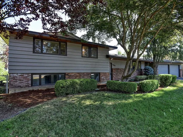 1522 W Pinehill Rd, Spokane, WA 99218